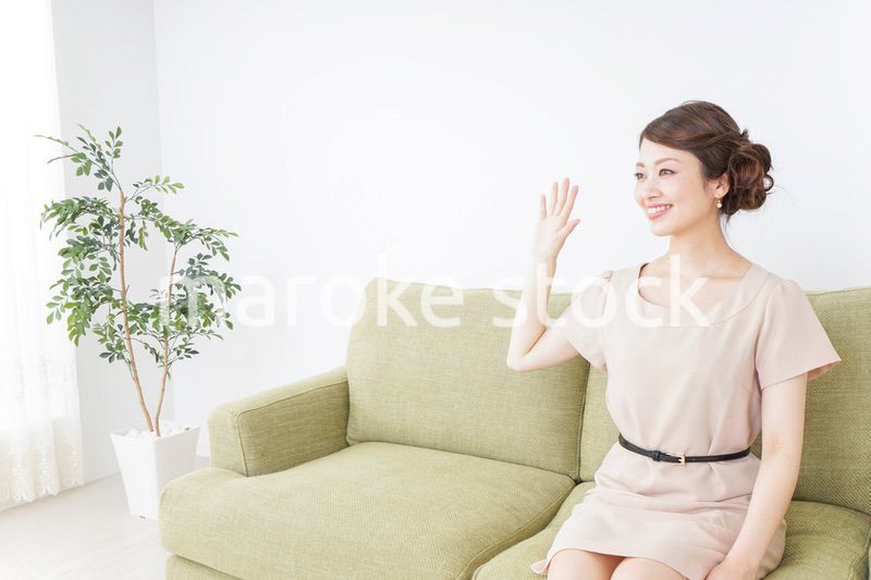 自宅に招く女性