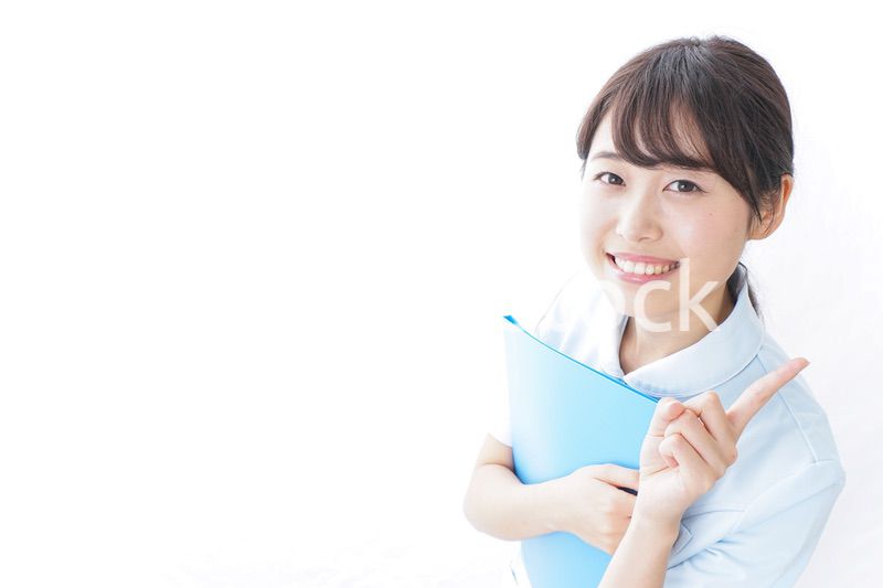 アドバイスをする看護師