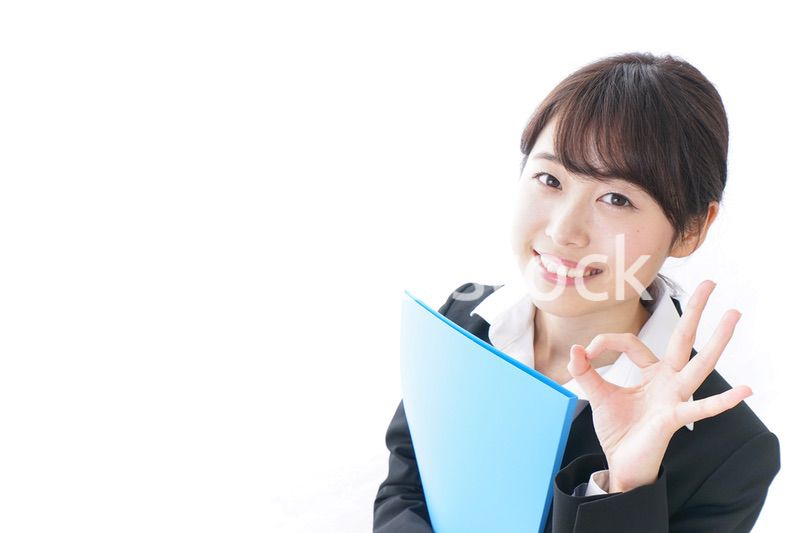 OKを示すビジネスウーマン