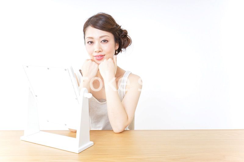 女性メイクイメージ