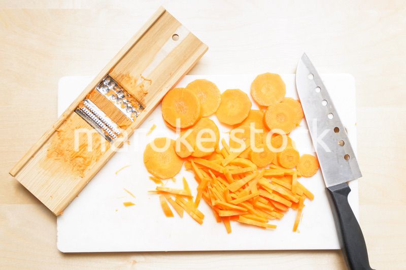 千切りのニンジン