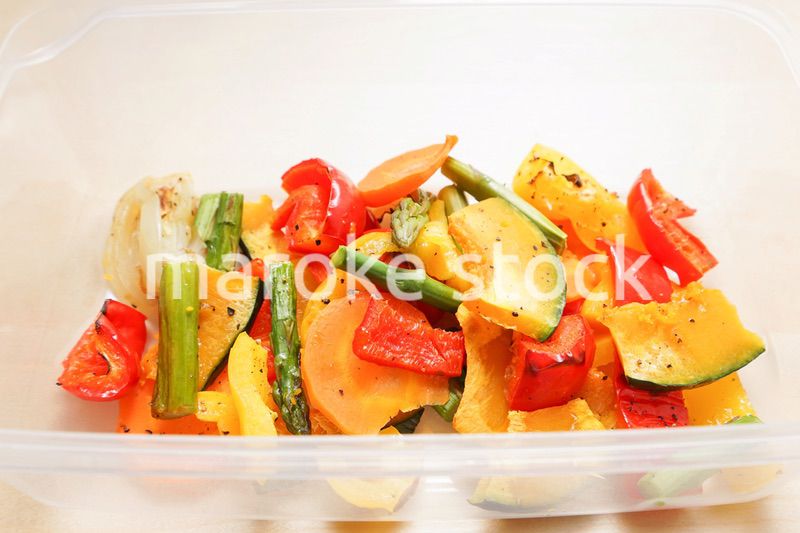 カラフルな野菜料理