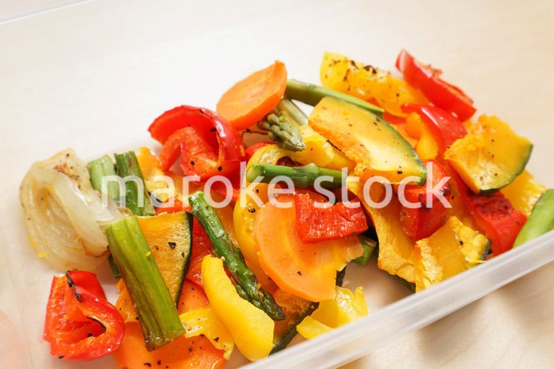 カラフルな野菜料理