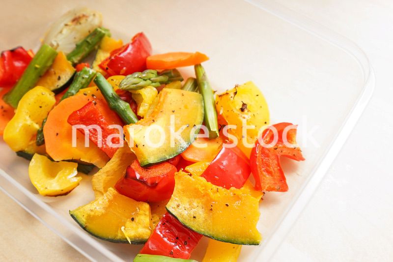 カラフルな野菜料理