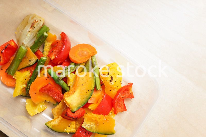 カラフルな野菜料理