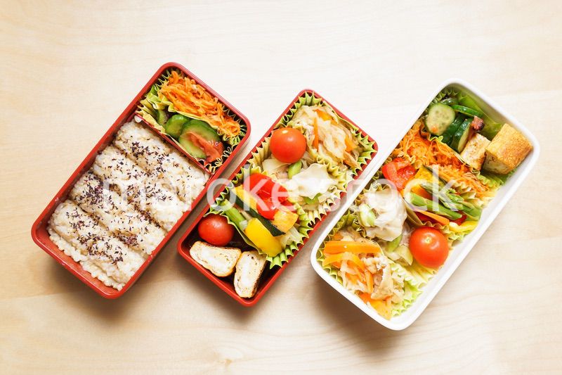 手作りのお弁当