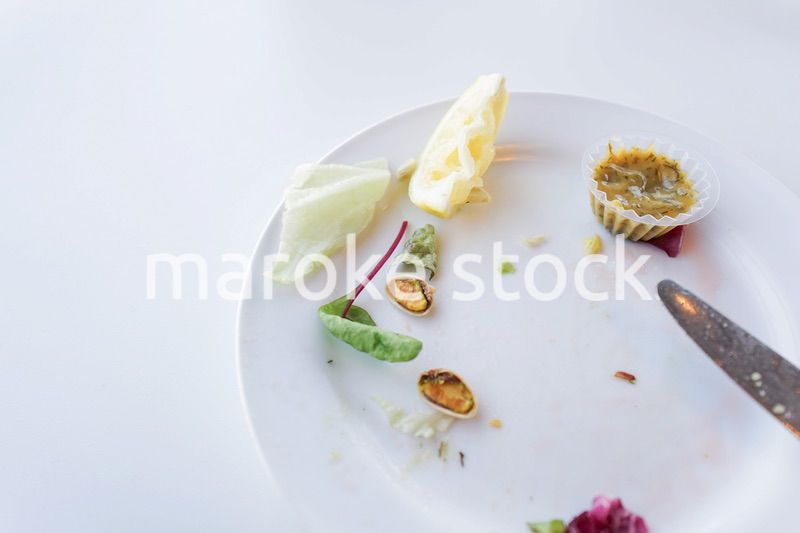 食べ残しイメージ