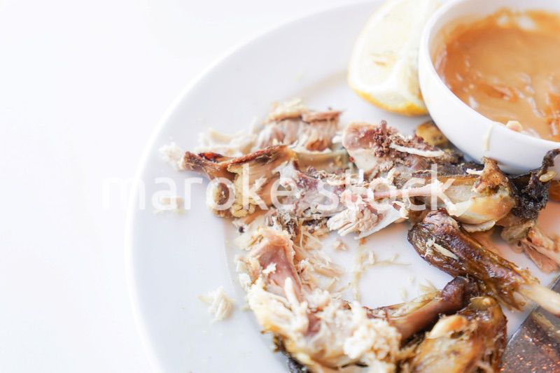 食べ残しイメージ