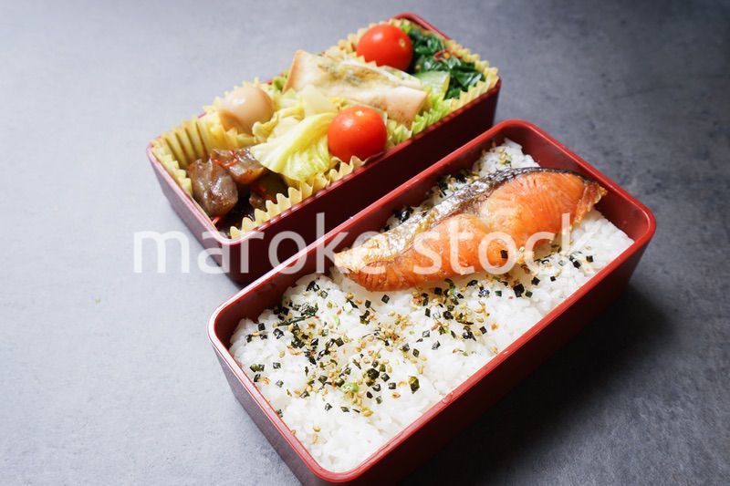 手作りのお弁当