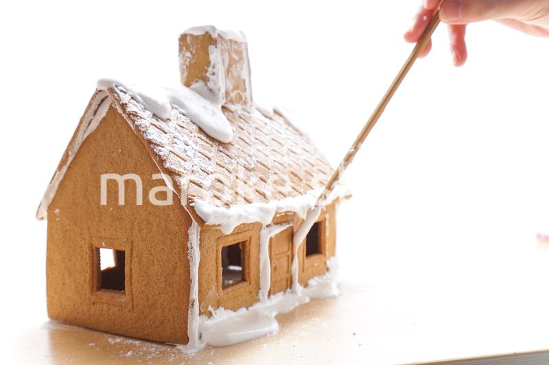 お菓子の家づくり