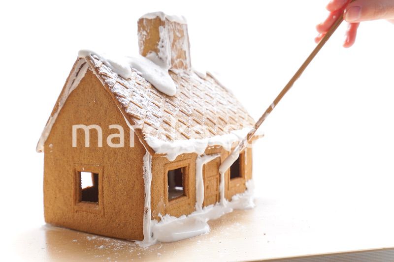 お菓子の家づくり