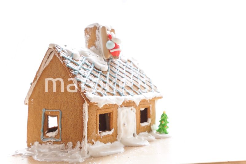 手作りのお菓子の家