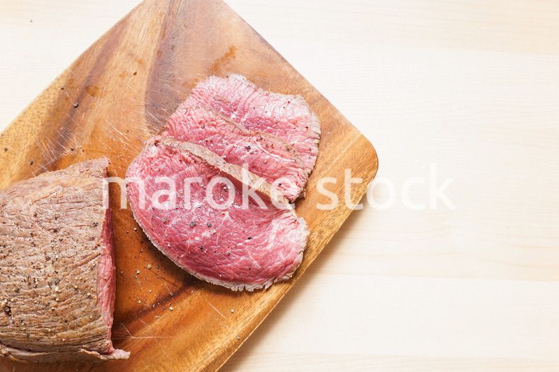 手作りのローストビーフ