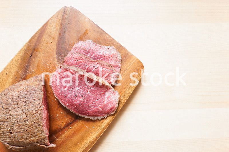 手作りのローストビーフ