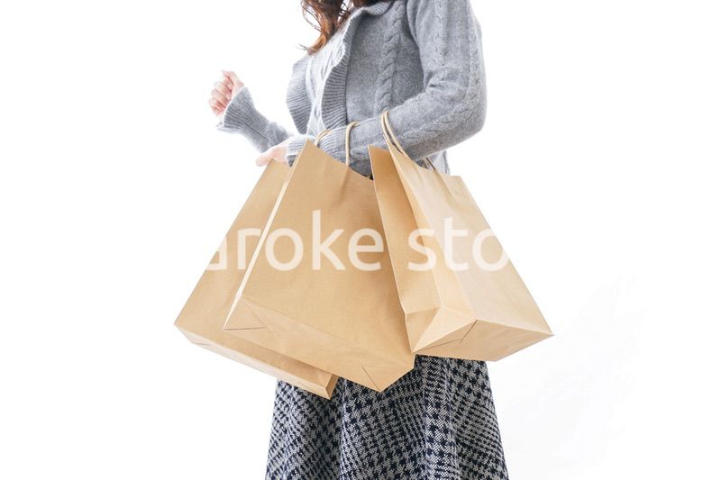 ショッピングをする女性・顔なし
