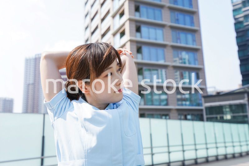 リフレッシュする看護師