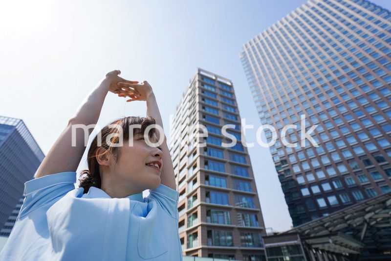 リフレッシュする看護師