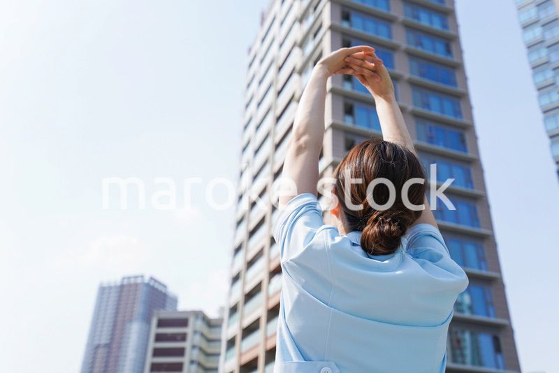 リフレッシュする看護師