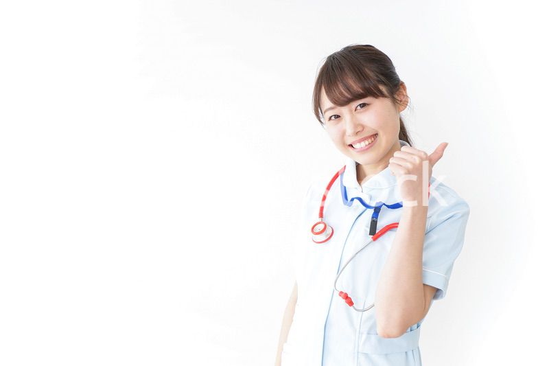OKサインをするナース