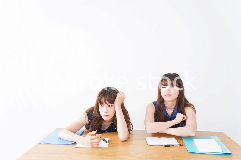 授業に退屈している学生