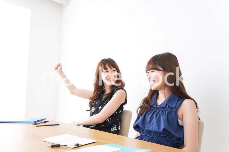 テストから解放される学生