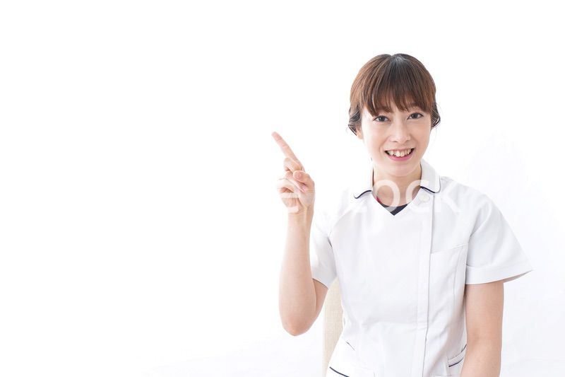 若い女性看護師