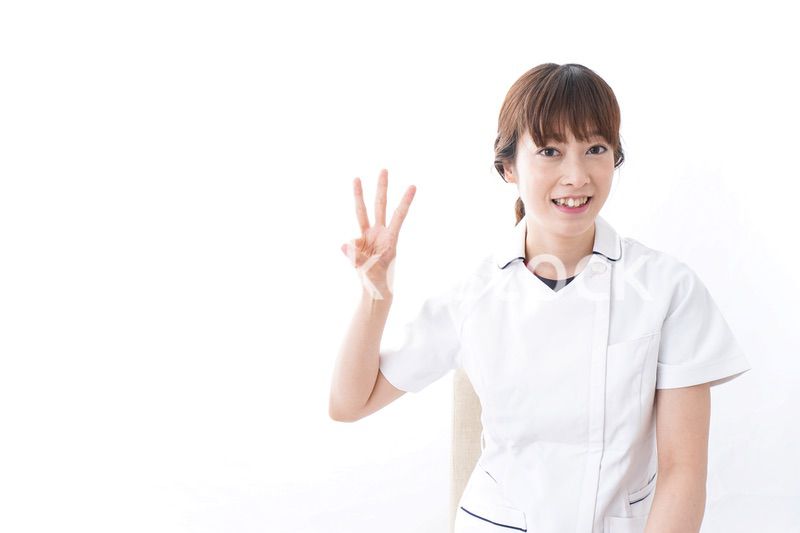 若い女性看護師