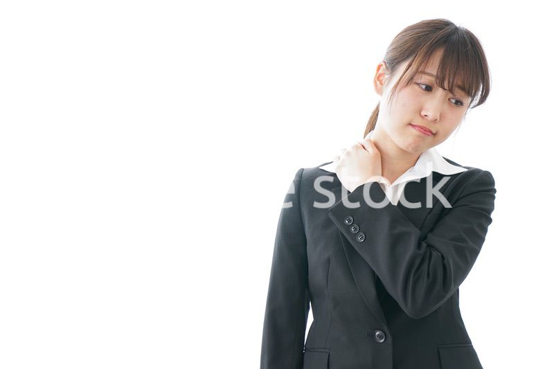 肩こりに苦しむビジネスパーソン