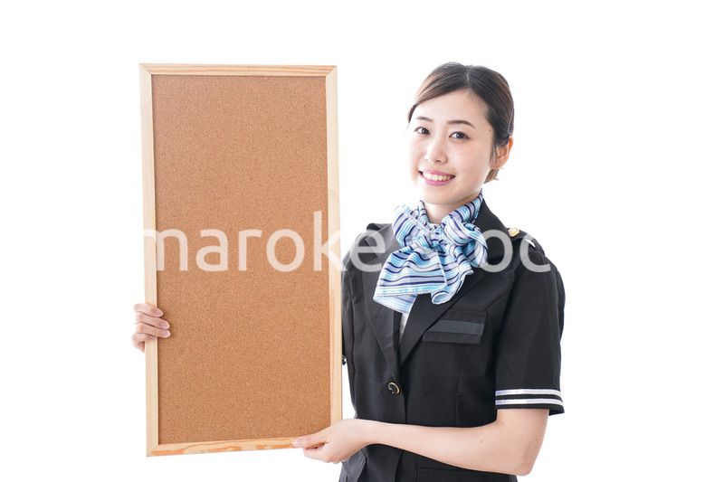 ボードを持つキャビンアテンダント
