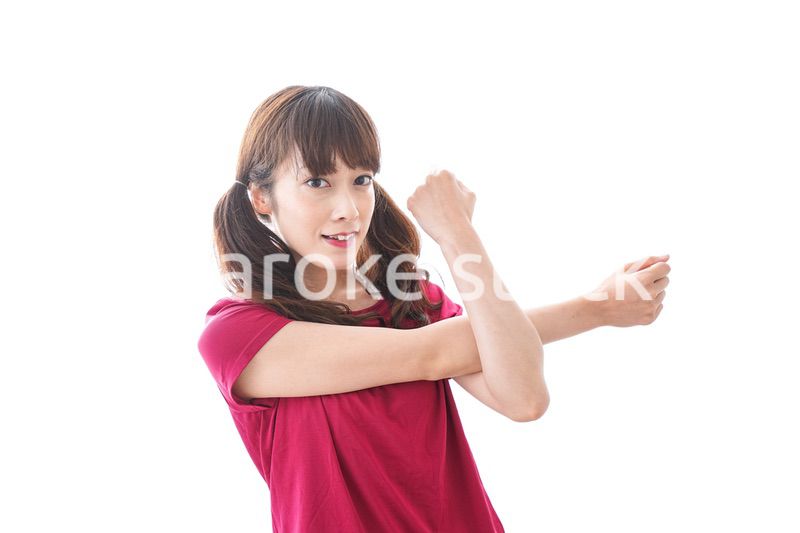 準備運動をする女性