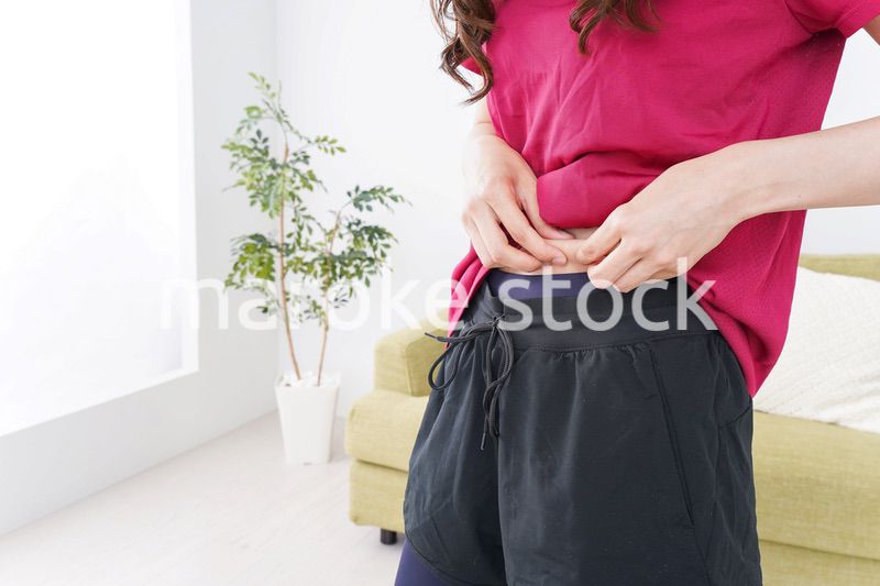 ダイエットする女性