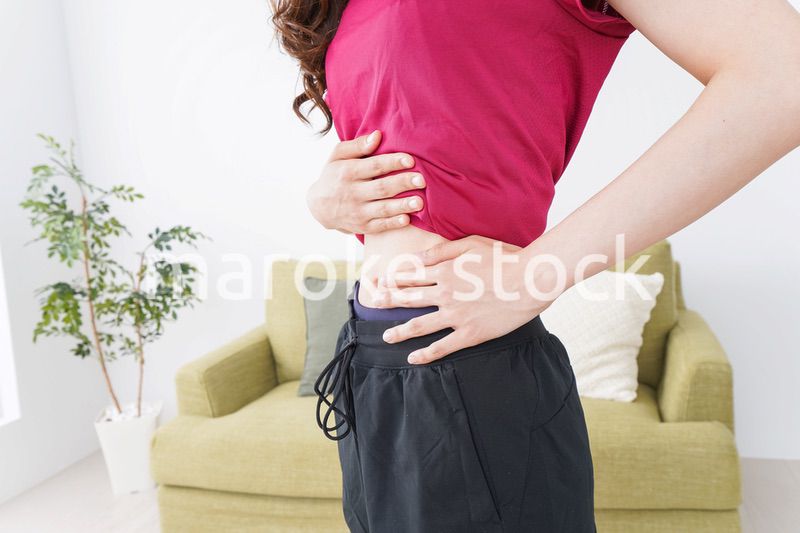 ダイエットする女性