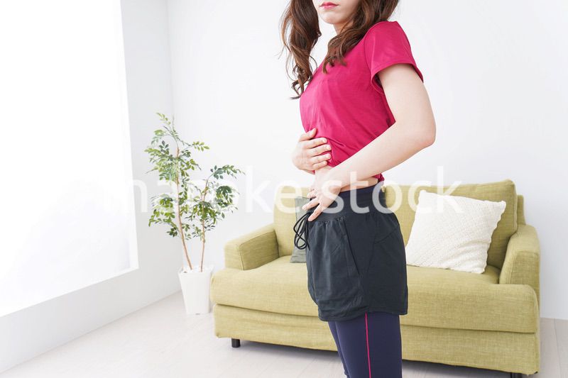 ダイエットする女性