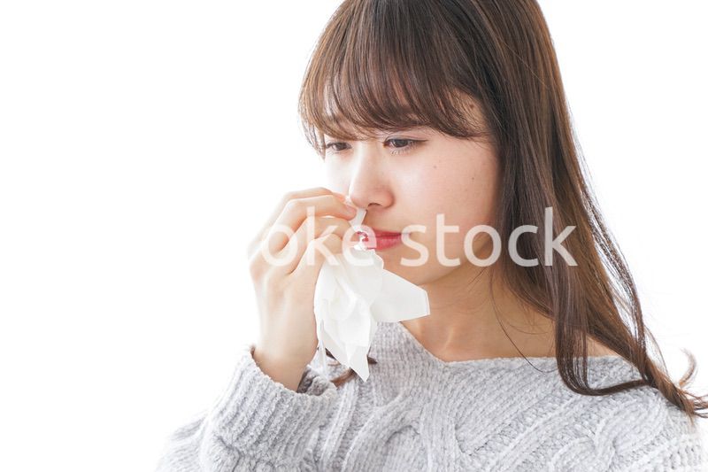 鼻血が出た女性