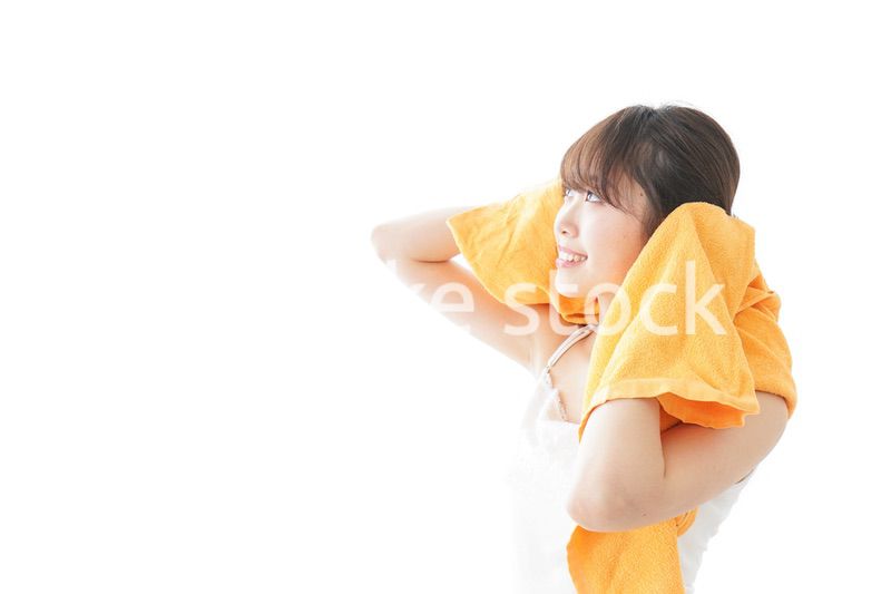 お風呂上がりの女性