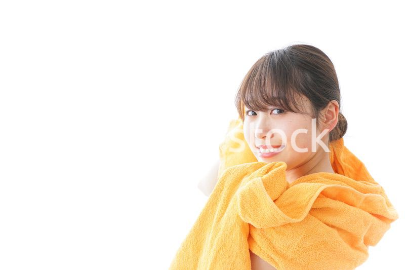 お風呂上がりの女性
