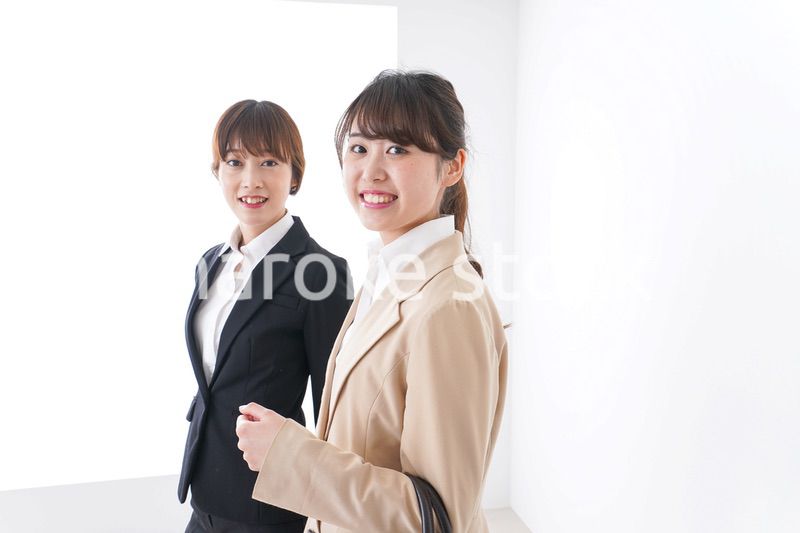 若いビジネスウーマン