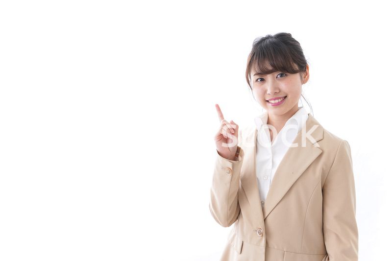 アドバイスをするビジネスウーマン