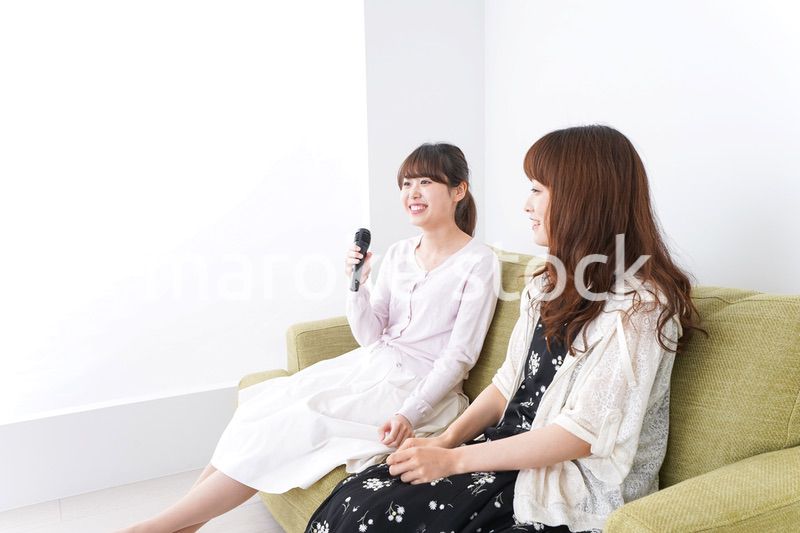 カラオケ・女子