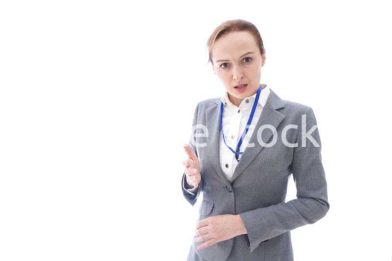 大激怒をするスーツを着たビジネスウーマン