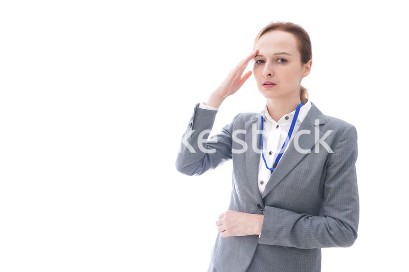 大激怒をするスーツを着たビジネスウーマン