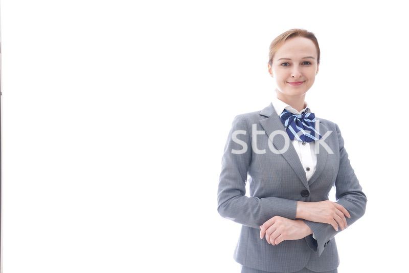 制服を着た外国人留学生