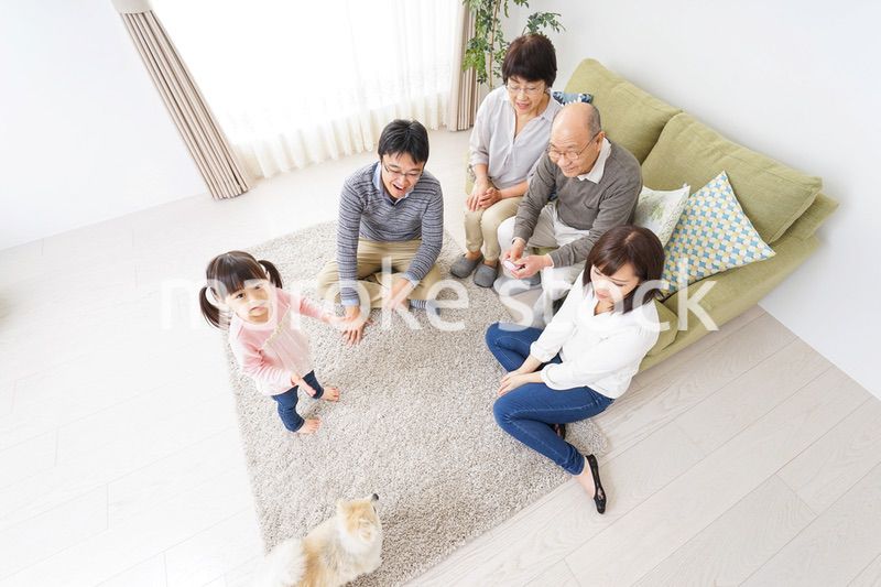 3世代の幸せなファミリー