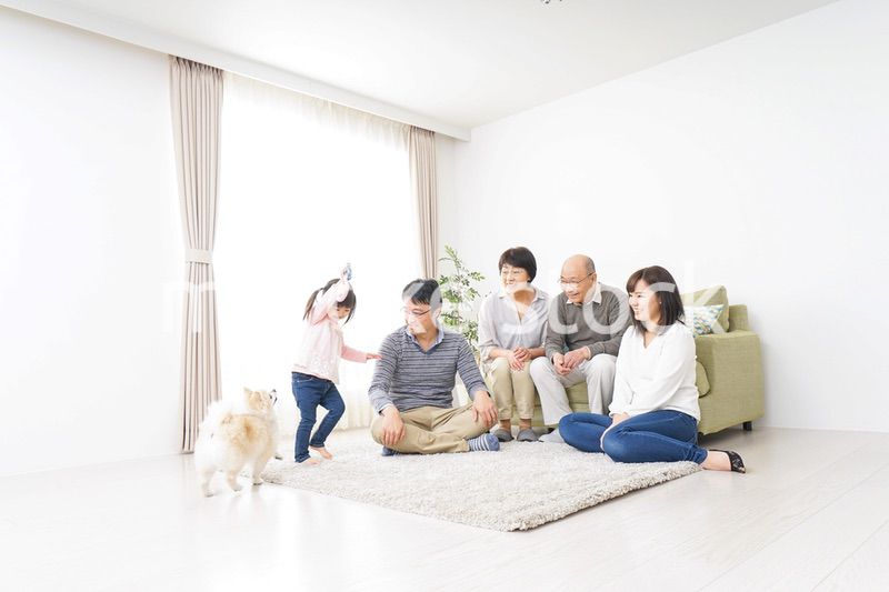 3世代の幸せなファミリー