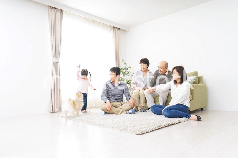3世代の幸せなファミリー