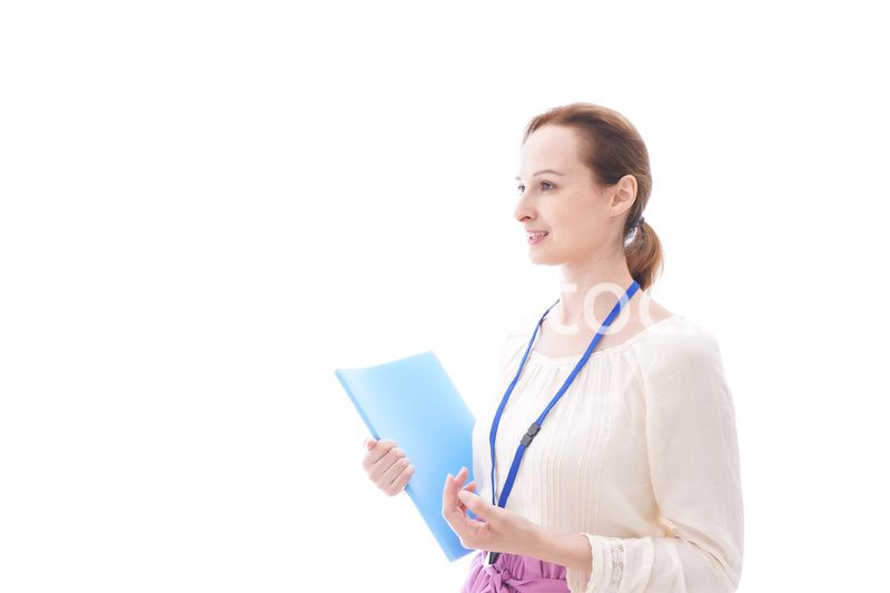 笑顔の若いビジネスウーマン