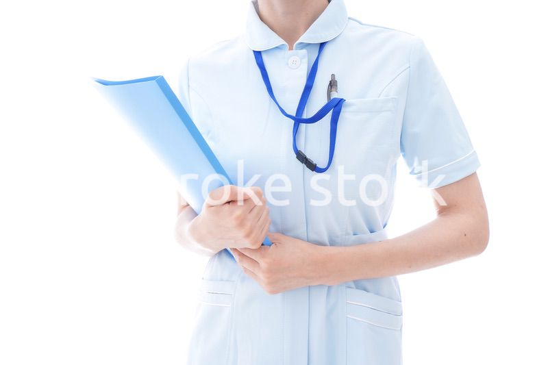 ナース服を着たヨーロッパ人の看護師