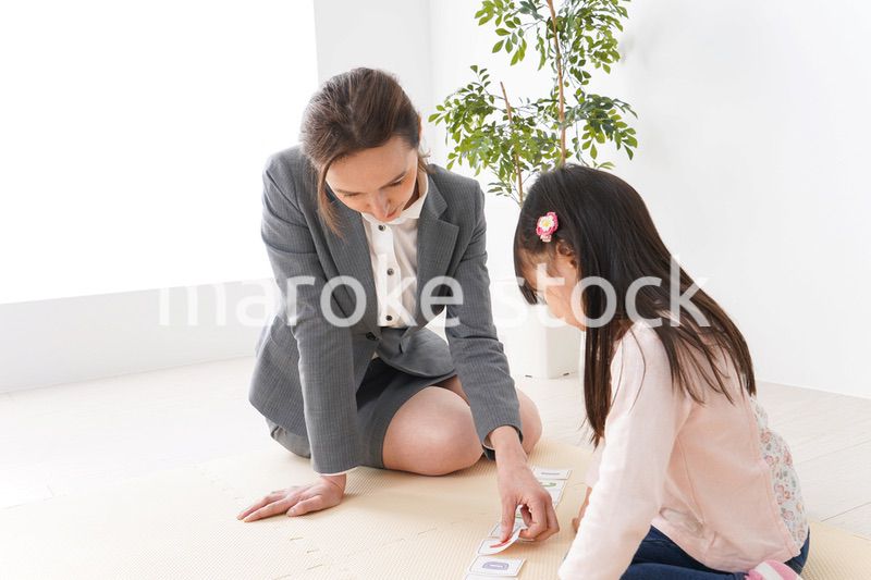 英会話レッスンを受ける子ども