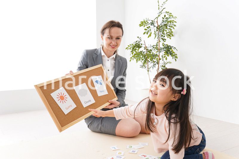 英会話レッスンを受ける子ども