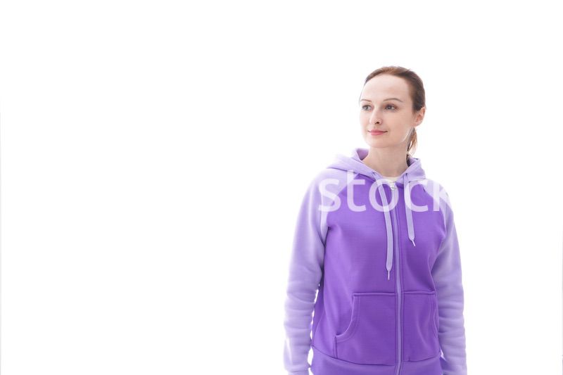パーカーを着た女性のポートレートイメージ
